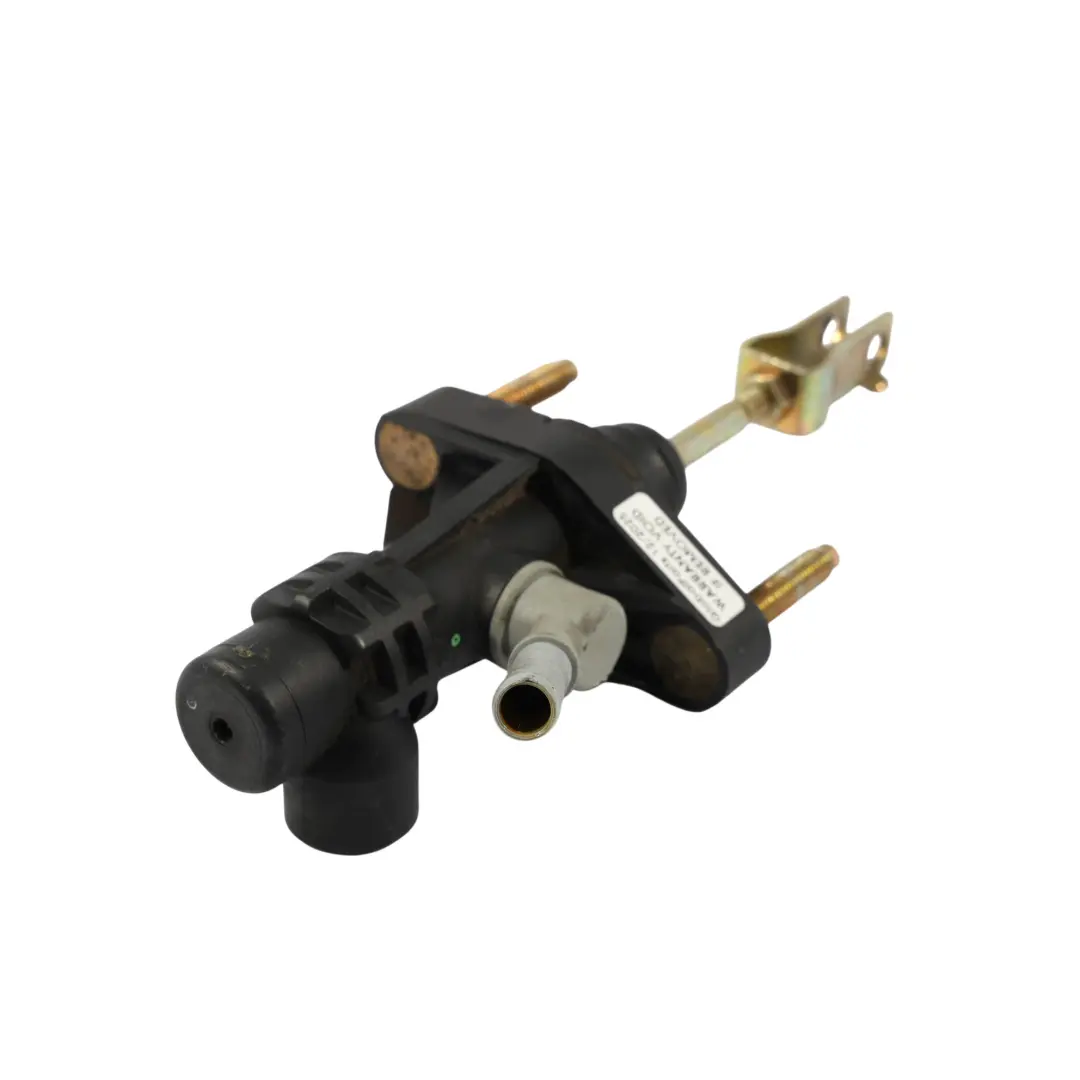 XP10 Kupplungs Haupt Zylinder für Toyota Yaris mit Teilenummer 314200D050 Toyota Yaris XP10 Kupplungs Haupt Zylinder - SKU 314200D050 - Teilenummer 314200D050