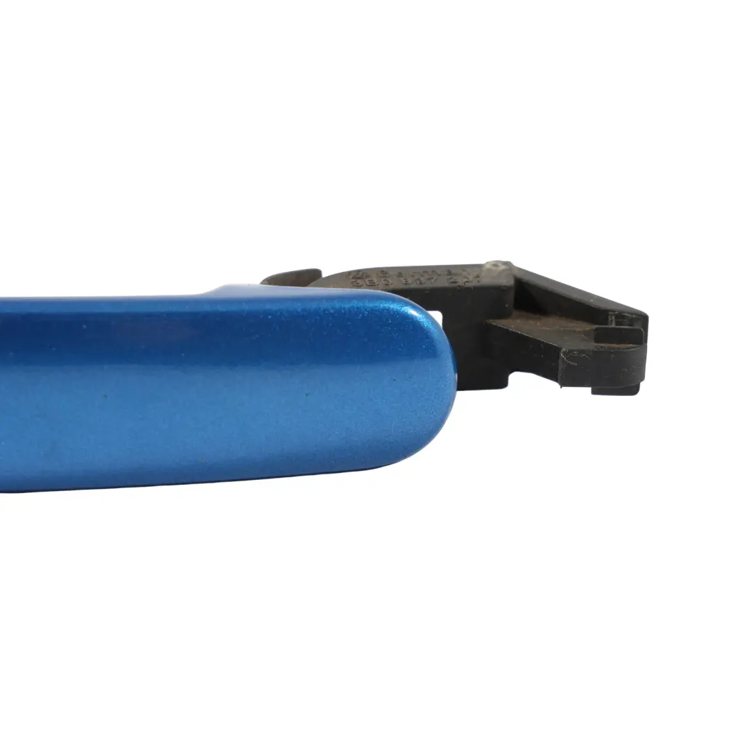 Mk2 1Z Tirador Puerta Delantero Derecho Race Blue Metallic - F5W para Skoda Octavia con número de pieza 3B0837207 Skoda Octavia Mk2 1Z Tirador Puerta Delantero Derecho Race Blue Metallic - F5W - SKU 3B0837207-RAB - Número de pieza 3B0837207