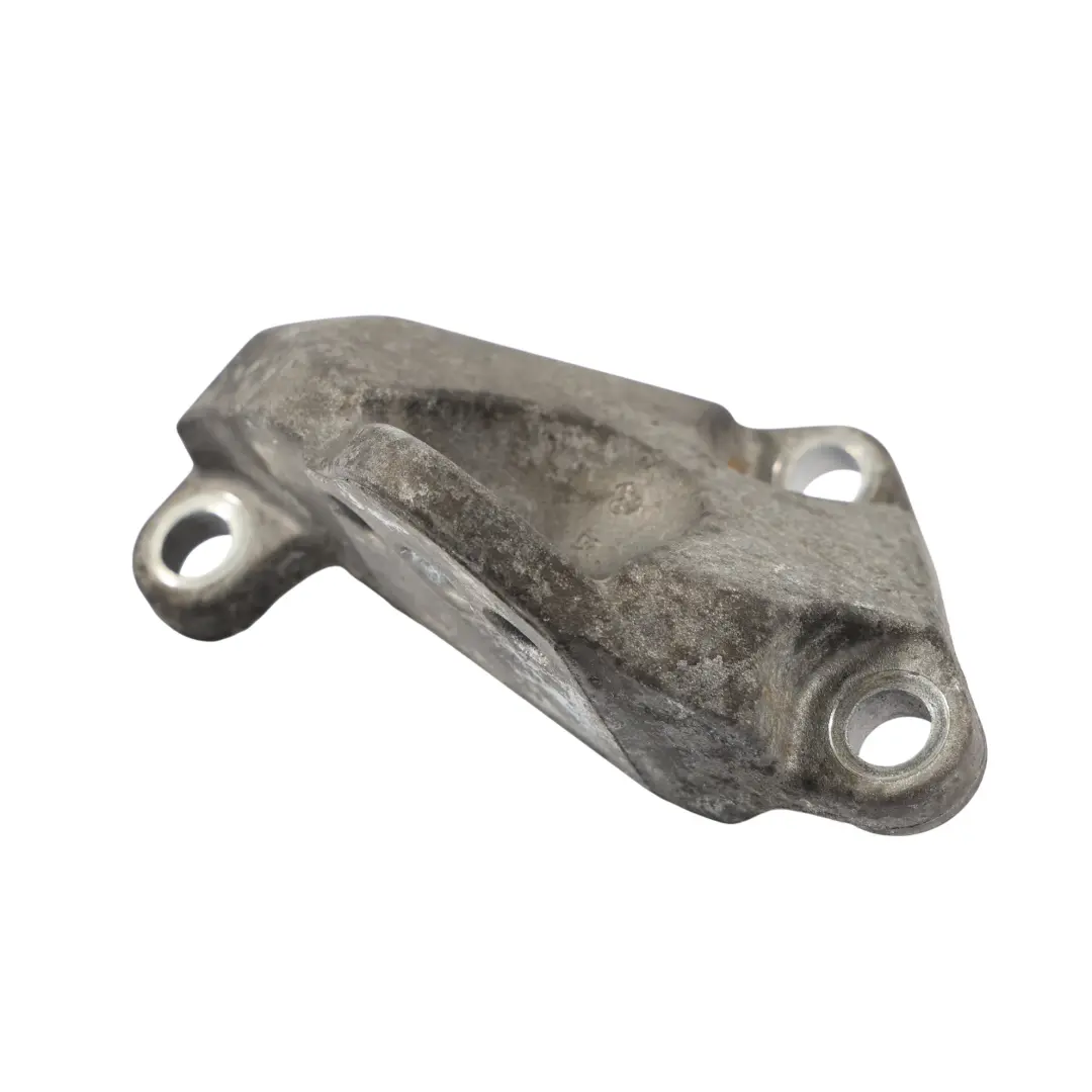 Mk1 Soporte De Montaje De La Caja De Cambios Derecha para VW Phaeton con número de pieza 3D0399114L VW Phaeton Mk1 Soporte De Montaje De La Caja De Cambios Derecha - SKU 3D0399114L - Número de pieza 3D0399114L