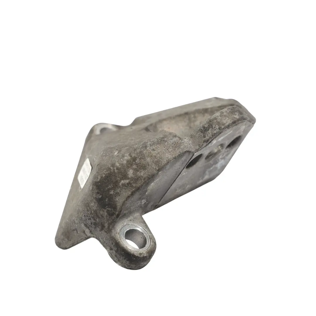 Mk1 Soporte De Montaje De La Caja De Cambios Derecha para VW Phaeton con número de pieza 3D0399114L VW Phaeton Mk1 Soporte De Montaje De La Caja De Cambios Derecha - SKU 3D0399114L - Número de pieza 3D0399114L