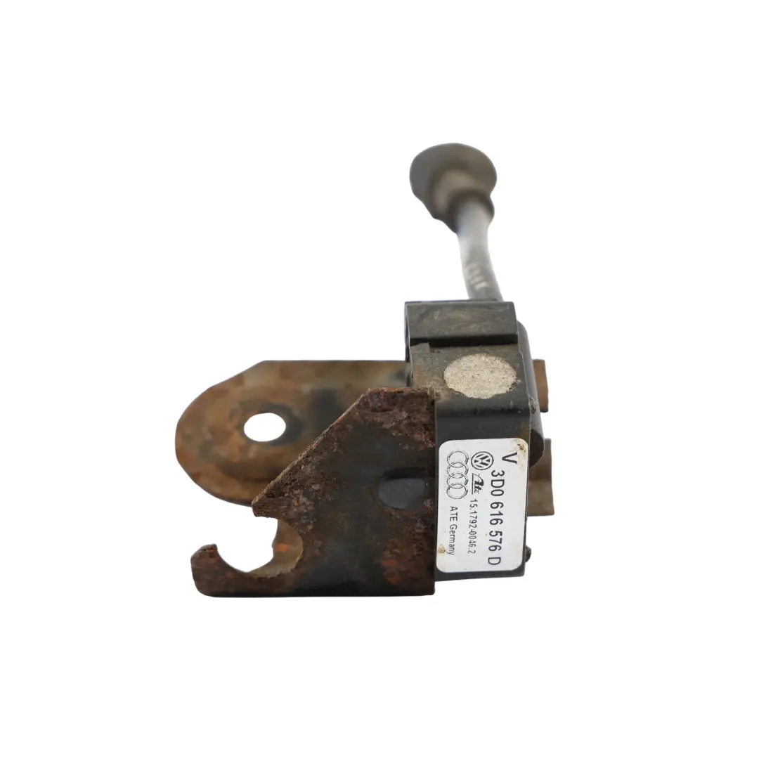 Mk1 Czujnik Przyśpieszenia Prędkości Koła do VW Volkswagen Phaeton o numerze 3D0616576D VW Volkswagen Phaeton Mk1 Czujnik Przyśpieszenia Prędkości Koła - SKU 3D0616576D - Numer Części 3D0616576D