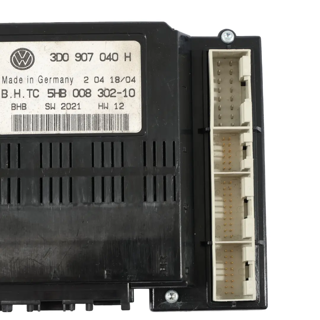 Climatizzatore Modulo Di Controllo per VW Volkswagen Phaeton 3D con numero di parte 3D0907040H VW Volkswagen Phaeton 3D Climatizzatore Modulo Di Controllo - SKU 3D0907040H - Numero di parte 3D0907040H