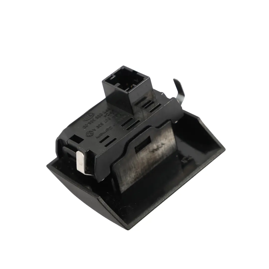 Capteur Solaire Tableau Bord pour VW Volkswagen Phaeton 3D à propos du numéro de pièce 3D0907539A VW Volkswagen Phaeton 3D Capteur Solaire Tableau Bord - SKU 3D0907539A - Numéro de pièce 3D0907539A