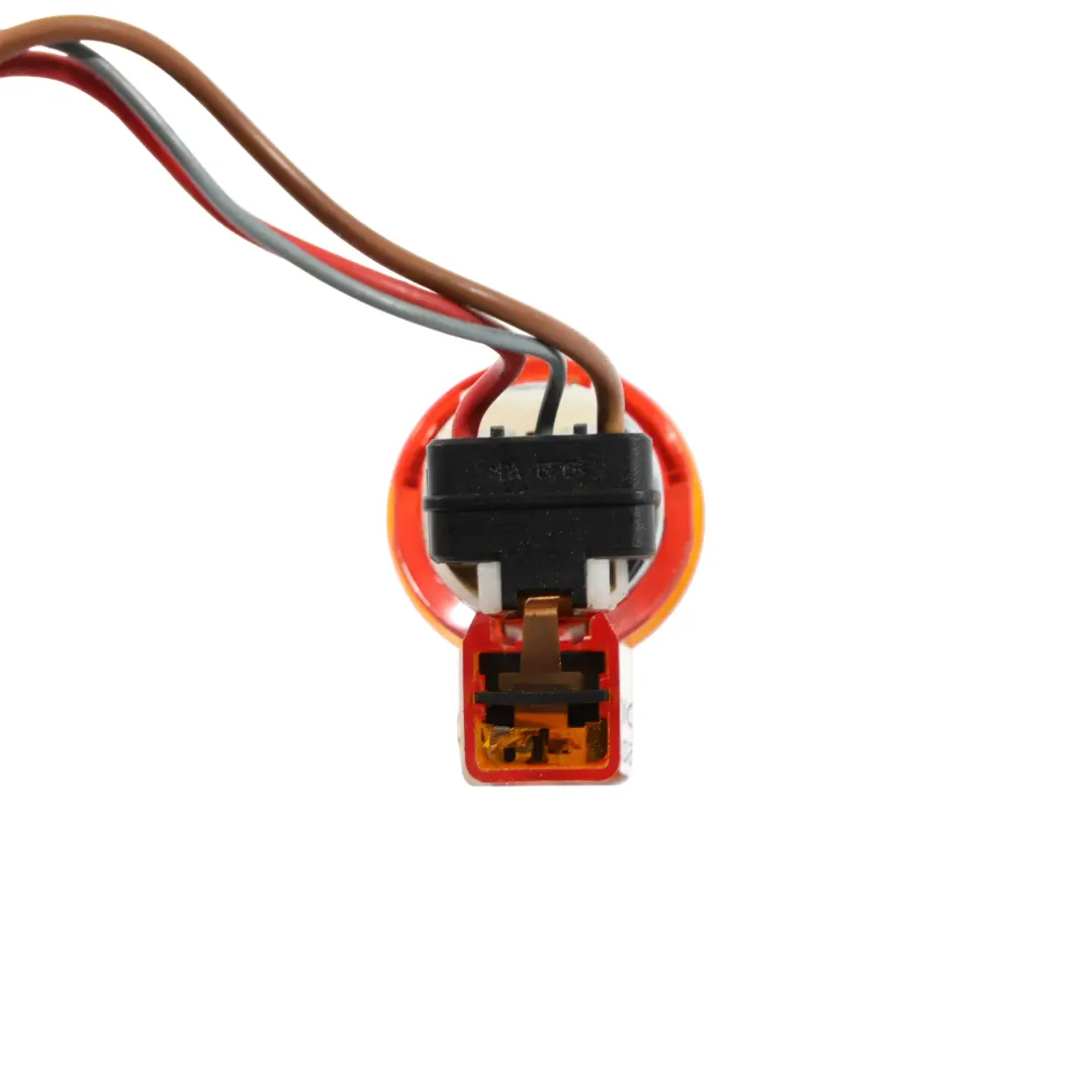 Embellecedor Consola Central 12V Enchufe para Volkswagen Phaeton 3D con número de pieza 3D0919309D Volkswagen Phaeton 3D Embellecedor Consola Central 12V Enchufe - SKU 3D0919309D - Número de pieza 3D0919309D