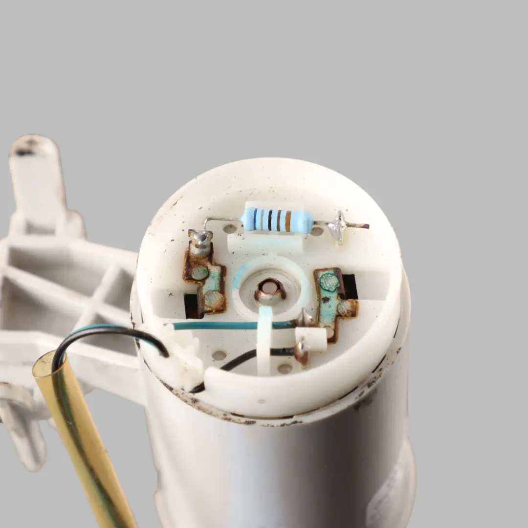 Audi S8 D3 Fuel Tank Pump Sensor Sender Unit Gauge Left N/S - SKU 3D0919673L - Part number 3D0919673L