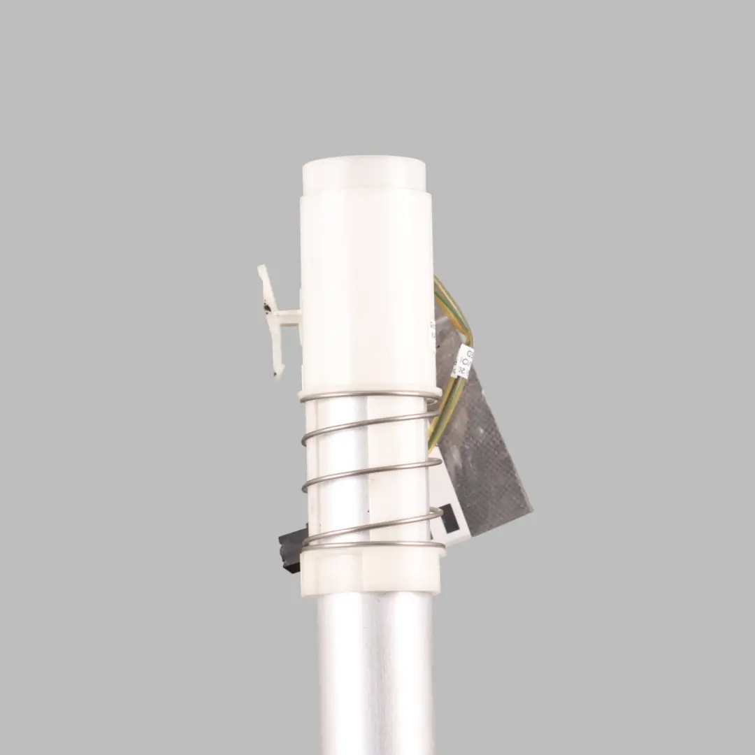 Audi S8 D3 Fuel Tank Pump Sensor Sender Unit Gauge Right O/S - SKU 3D0919673M - Part number 3D0919673M