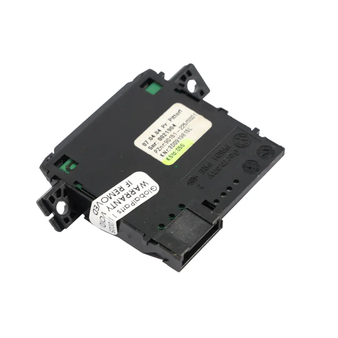 Interruttore Sfiato Centro Cruscotto per VW Volkswagen Phaeton 3D con numero di parte 3D0919815L VW Volkswagen Phaeton 3D Interruttore Sfiato Centro Cruscotto - SKU 3D0919815L - Numero di parte 3D0919815L