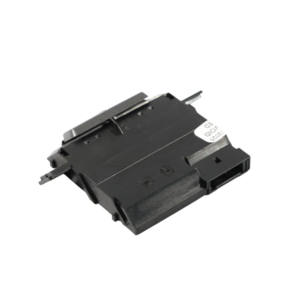 Vent Temperature Switch Dashboard to VW Volkswagen Phaeton 3D Air with Part number 3D0919815M VW Volkswagen Phaeton 3D Air Vent Temperature Switch Dashboard - SKU 3D0919815M - Part number 3D0919815M