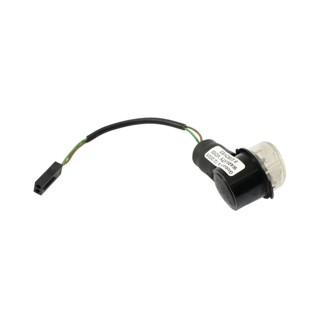 Lampa Oświetlenia Lusterka Lewy Przód do VW Volkswagen Phaeton 3D o numerze 3D0945291 VW Volkswagen Phaeton 3D Lampa Oświetlenia Lusterka Lewy Przód - SKU 3D0945291 - Numer Części 3D0945291