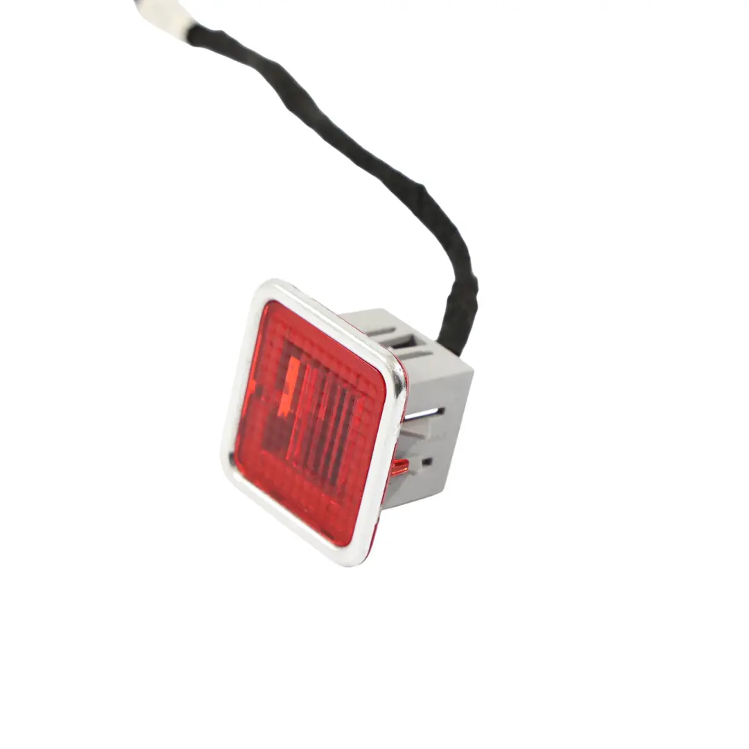 Feu Rouge Arrière Gauche Droite pour VW Volkswagen Phaeton 3D Porte à propos du numéro de pièce 3D0947411D VW Volkswagen Phaeton 3D Porte Feu Rouge Arrière Gauche Droite - SKU 3D0947411D - Numéro de pièce 3D0947411D