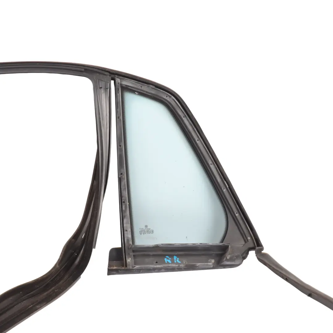 GP0 3D Window Seal Door Rear Right O/S Fixed Window Glass to VW Phaeton with Part number 3D4839432CG VW Phaeton GP0 3D Window Seal Door Rear Right O/S Fixed Window Glass - SKU 3D4839432CG - Part number 3D4839432CG