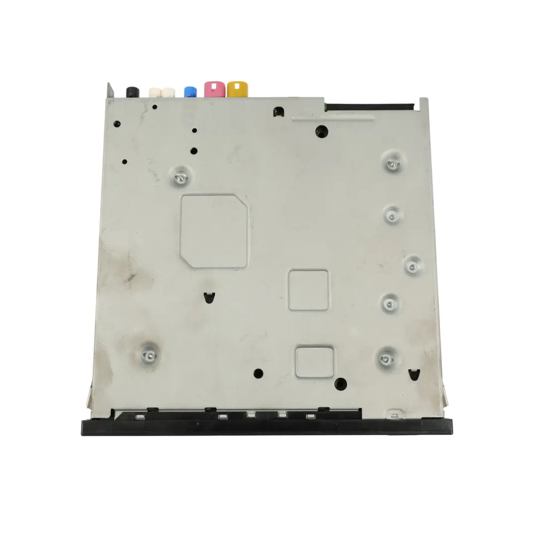 Autoradio stéréo avec navigation satellite pour VW Volkswagen Golf Mk7 à propos du numéro de pièce 3Q0035874B VW Volkswagen Golf Mk7 Autoradio stéréo avec navigation satellite - SKU 3Q0035874B - Numéro de pièce 3Q0035874B