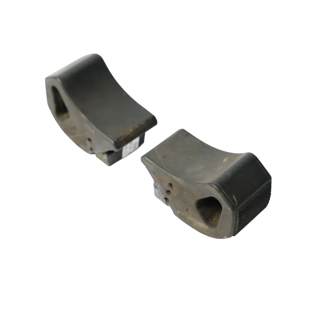 MK2 3T Yeti 5L Set Guida Paracolpi Cofano Anteriore per Skoda Superb con numero di parte 3T0823493 Skoda Superb MK2 3T Yeti 5L Set Guida Paracolpi Cofano Anteriore - SKU 3T0823493 - Numero di parte 3T0823493