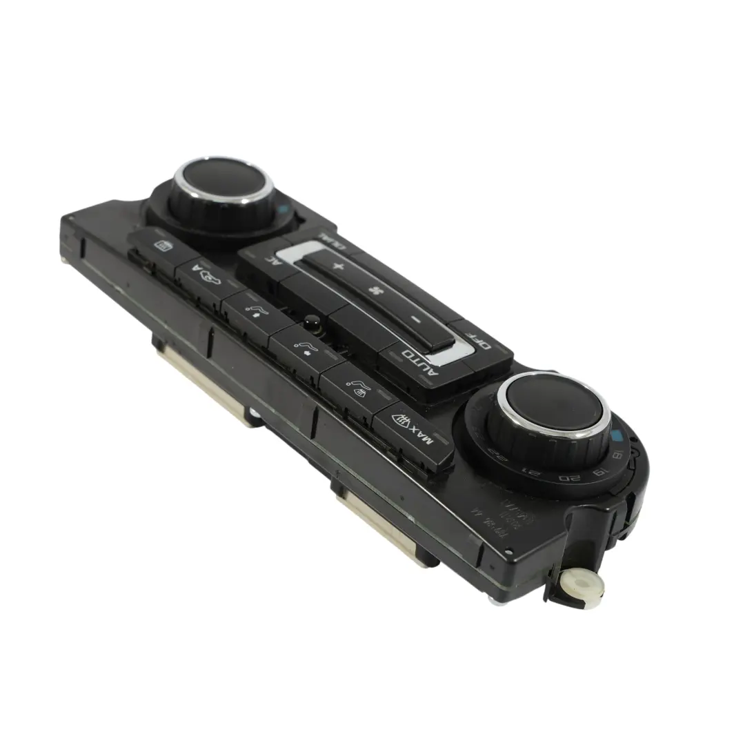 Mk2 Climatizzatore A/C Interruttore Pannello Controllo per Skoda Octavia con numero di parte 3T0907044BD Skoda Octavia Mk2 Climatizzatore A/C Interruttore Pannello Controllo - SKU 3T0907044BD - Numero di parte 3T0907044BD