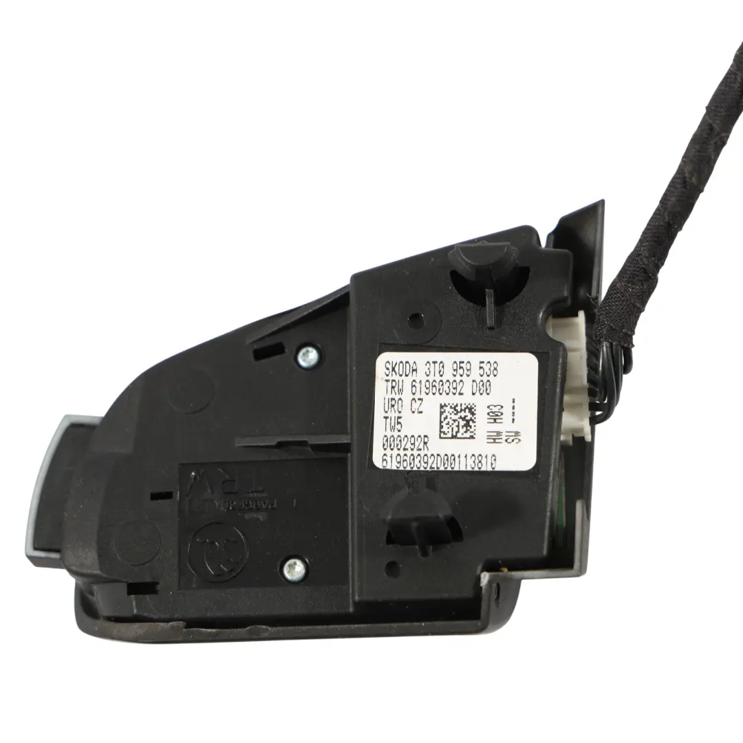 Skoda Octavia Mk2 Superb Steering Wheel Multifunction Switch 3T0959538 - SKU 3T0959537 - Part number 3T0959537