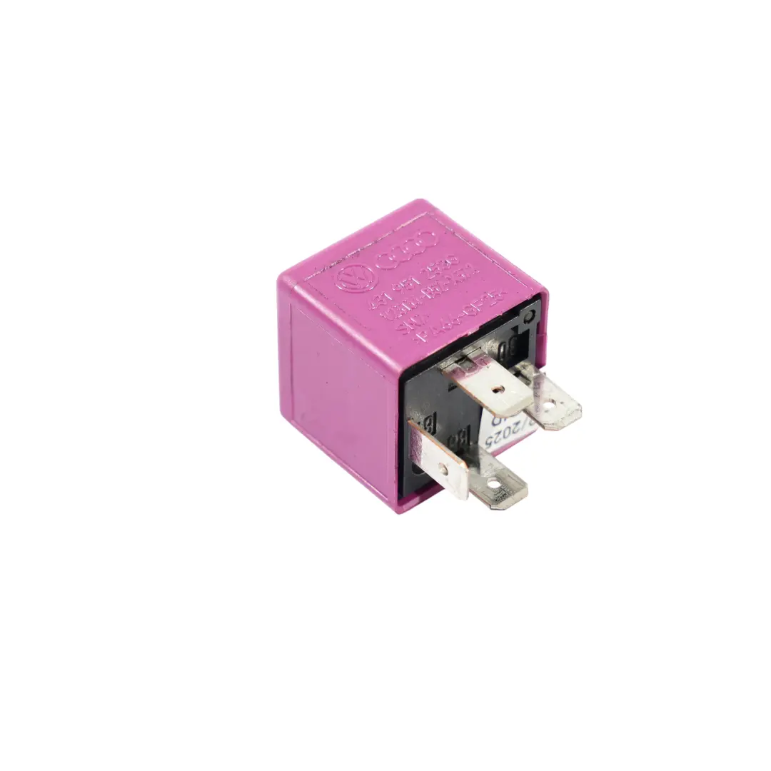 Relé Módulo De Control Unidad Púrpura 381 4 Pins para Audi S8 A8 D3 con número de pieza 431951253G Audi S8 A8 D3 Relé Módulo De Control Unidad Púrpura 381 4 Pins - SKU 431951253G - Número de pieza 431951253G