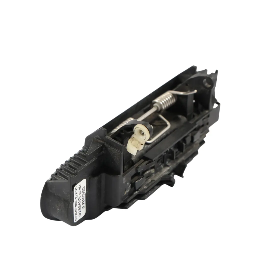 Tür Griff Hinten Links Rechts Avus Silber Perl Effekt-Y7J 4B0839885 für Audi A4 mit Teilenummer 4B0839885-AVS Audi A4 Tür Griff Hinten Links Rechts Avus Silber Perl Effekt-Y7J 4B0839885 - SKU 4B0839885-AVS - Teilenummer 4B0839885-AVS