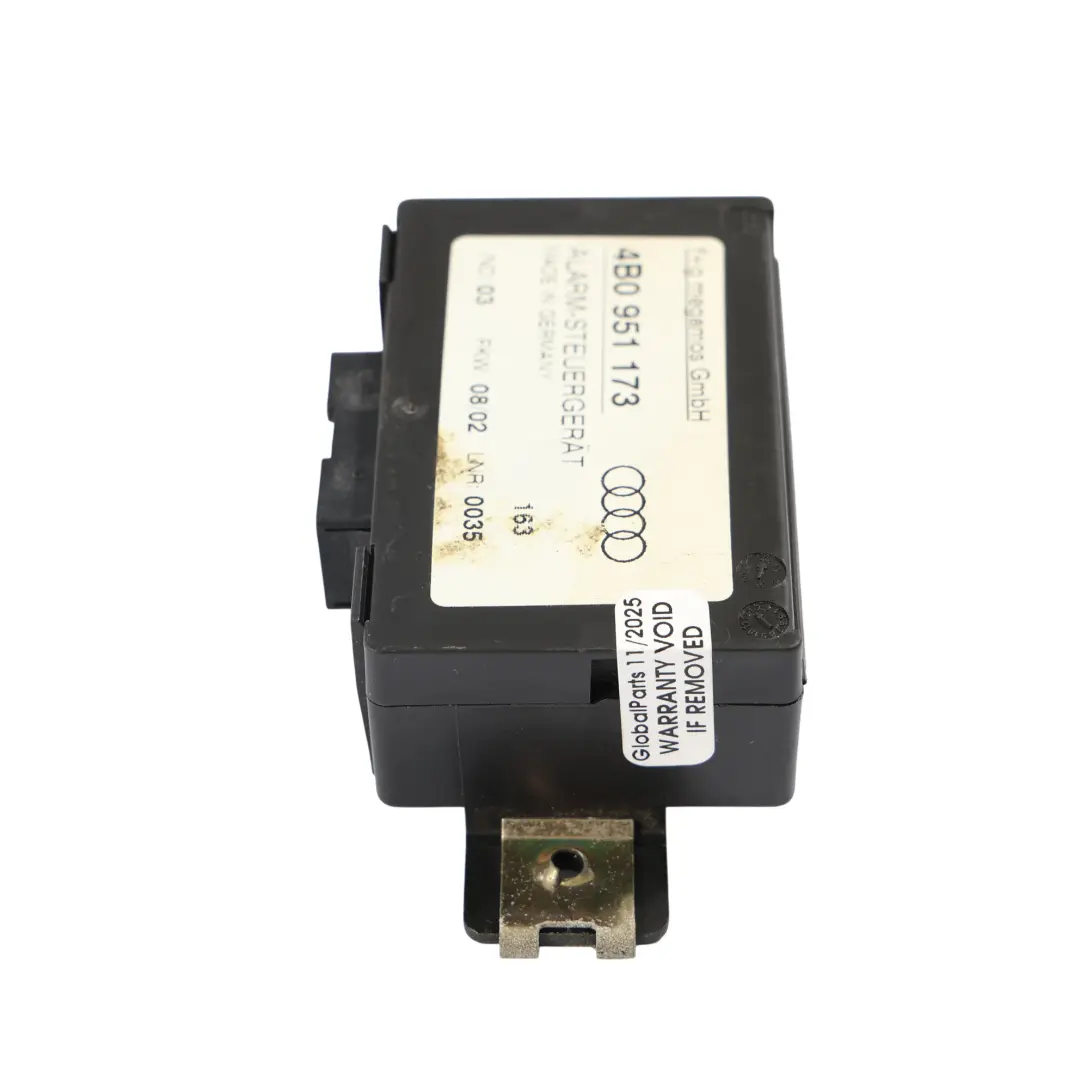 8L A4 B5 A6 C5 Alarm Steuer Gerät ECU für Audi A3 mit Teilenummer 4B0951173 Audi A3 8L A4 B5 A6 C5 Alarm Steuer Gerät ECU - SKU 4B0951173 - Teilenummer 4B0951173