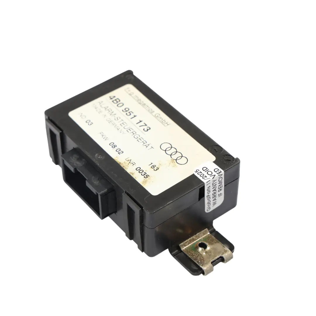 8L A4 B5 A6 C5 Modulo Di Controllo Allarme Unità ECU per Audi A3 con numero di parte 4B0951173 Audi A3 8L A4 B5 A6 C5 Modulo Di Controllo Allarme Unità ECU - SKU 4B0951173 - Numero di parte 4B0951173
