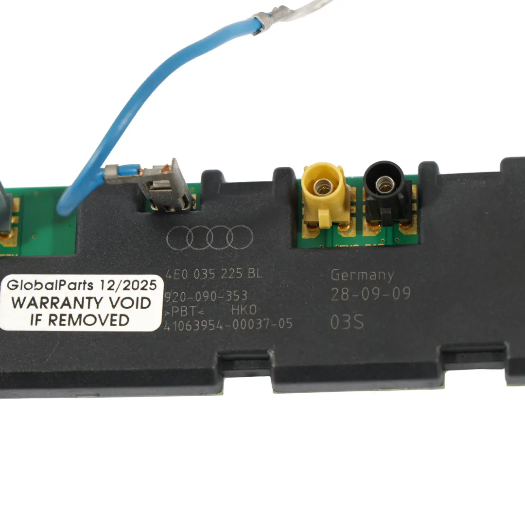 Wzmacniacz Anteny Antenowy Sygnału do Audi S8 D3 o numerze 4E0035225BL Audi S8 D3 Wzmacniacz Anteny Antenowy Sygnału - SKU 4E0035225BL - Numer Części 4E0035225BL