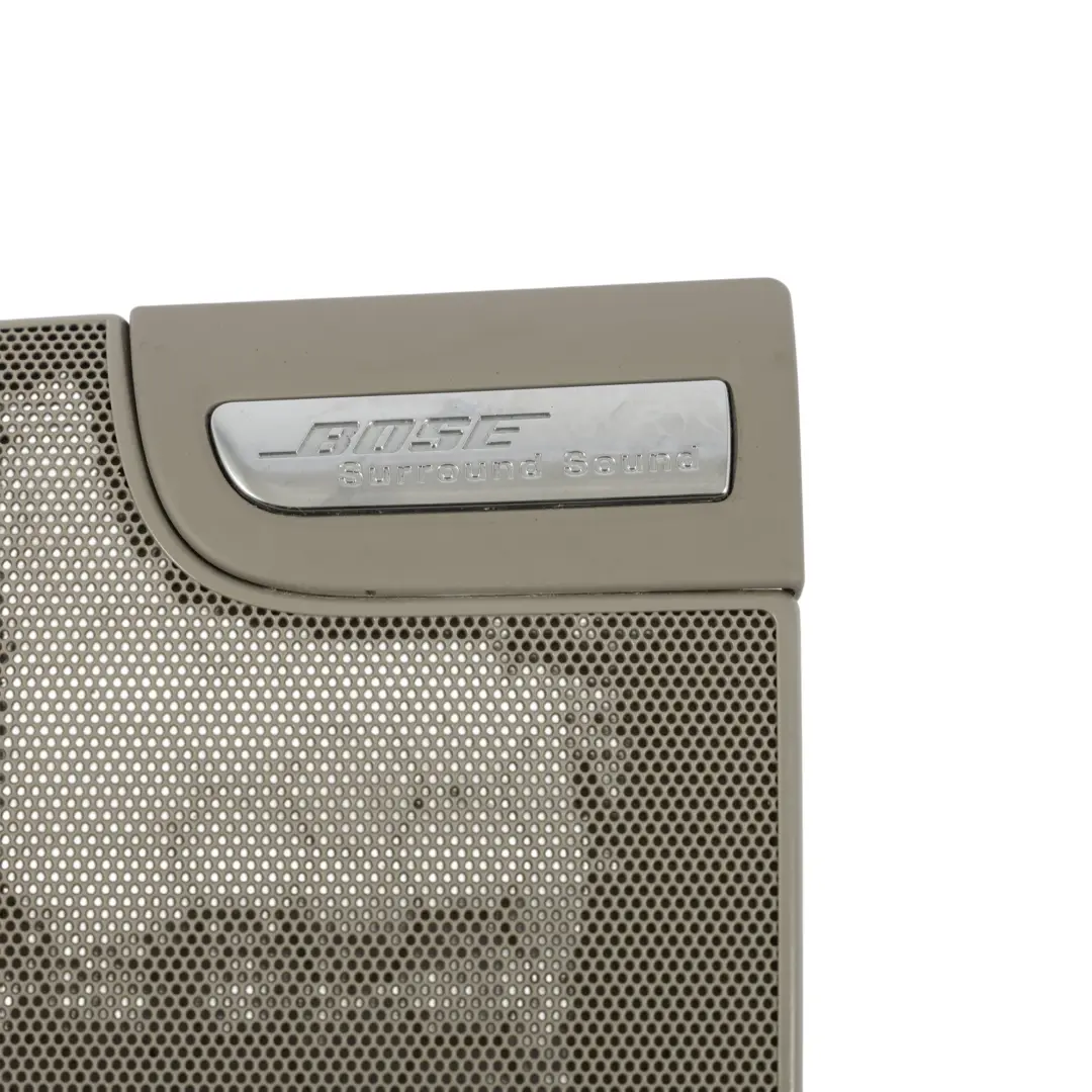 Coperchio Scheda Porta Trim Anteriore Destro Bose Grigio per Audi A8 S8 D3 con numero di parte 4E0035406 Audi A8 S8 D3 Coperchio Scheda Porta Trim Anteriore Destro Bose Grigio - SKU 4E0035406 - Numero di parte 4E0035406