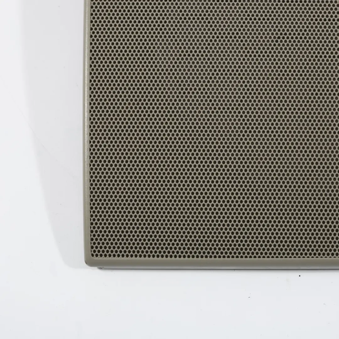 Tapa Altavoz Tarjeta Puerta Trasera Izquierda Bose Gris para Audi A8 S8 D3 con número de pieza 4E0035419 Audi A8 S8 D3 Tapa Altavoz Tarjeta Puerta Trasera Izquierda Bose Gris - SKU 4E0035419 - Número de pieza 4E0035419