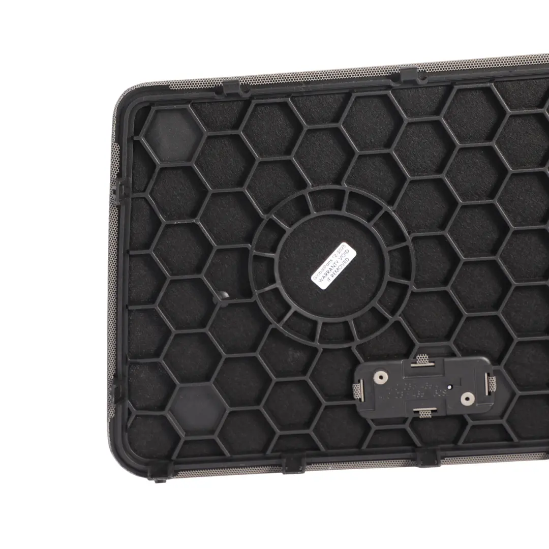 Panel Cubierta Altavoz Subwoofer Bose Sonido Envolvente A para Audi A8 S8 D3 con número de pieza 4E0035435 Audi A8 S8 D3 Panel Cubierta Altavoz Subwoofer Bose Sonido Envolvente A - SKU 4E0035435 - Número de pieza 4E0035435