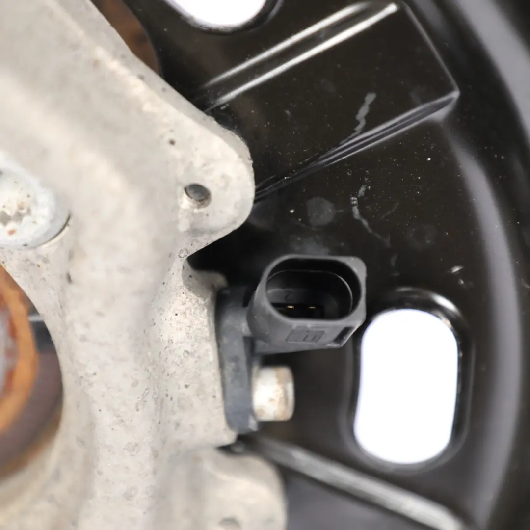 Carrier Front Left N/S Suspension Mount Knuckle to Audi A8 D3 Wheel with Part number 4E0407253Q Audi A8 D3 Wheel Carrier Front Left N/S Suspension Mount Knuckle - SKU 4E0407253Q - Part number 4E0407253Q