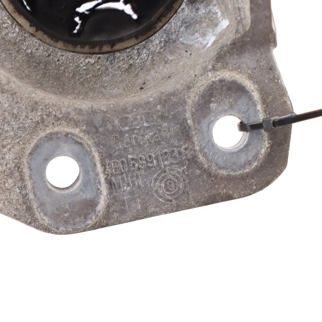 Axle Differential Holder Mount Bracket to Audi A8 D3 Rear with Part number 4E0599133C Audi A8 D3 Rear Axle Differential Holder Mount Bracket - SKU 4E0599133C - Part number 4E0599133C