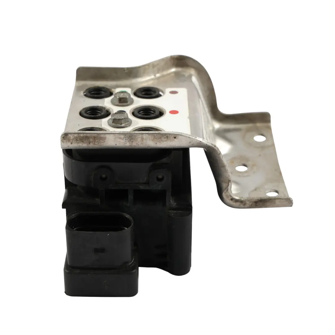 Sospensione Pneumatica Compressore Blocco Distribuzione per Audi A8 D3 con numero di parte 4E0616014B Audi A8 D3 Sospensione Pneumatica Compressore Blocco Distribuzione - SKU 4E0616014B - Numero di parte 4E0616014B