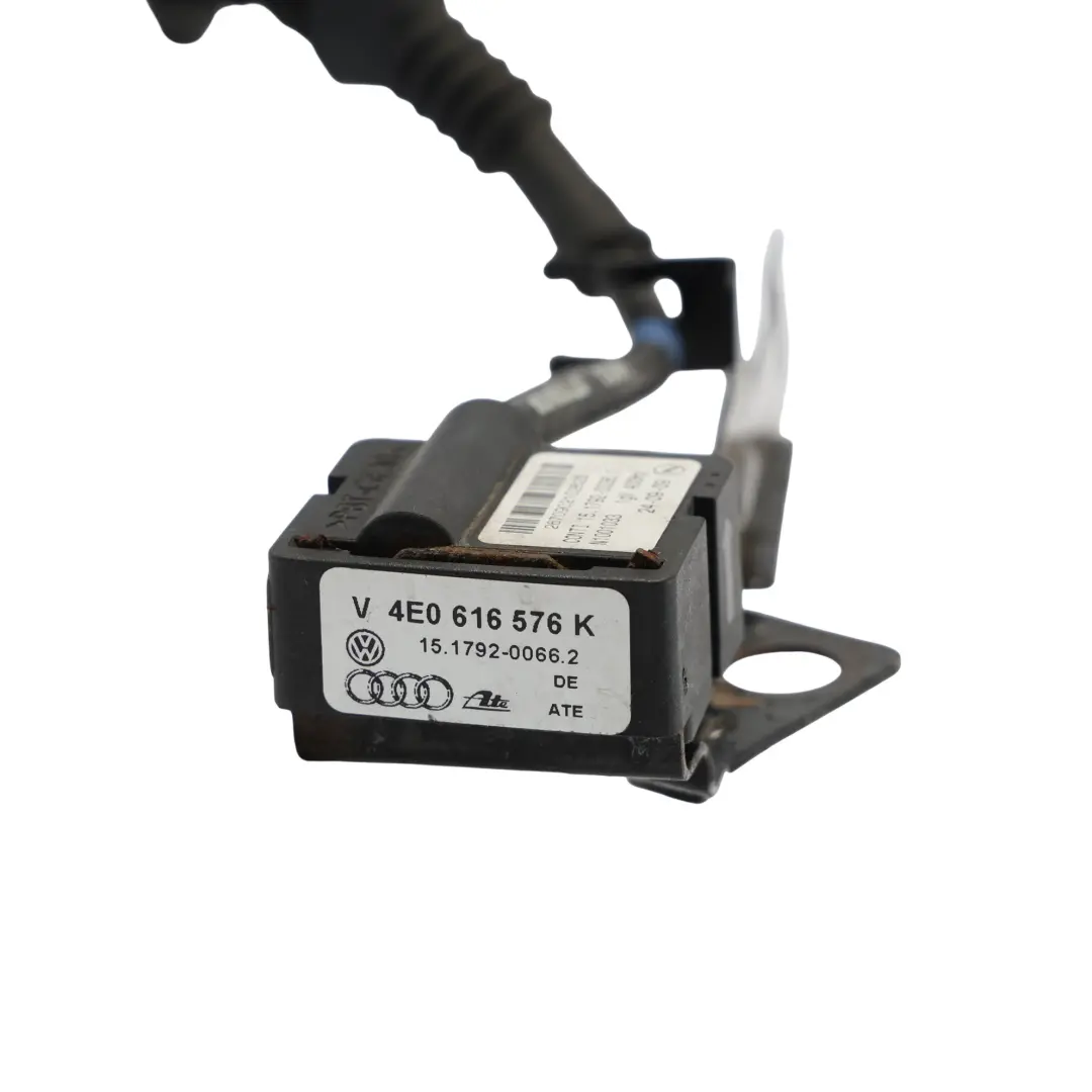 Sensore Ammortizzatore Anteriore Destro per Audi A8 S8 D3 con numero di parte 4E0616576K Audi A8 S8 D3 Sensore Ammortizzatore Anteriore Destro - SKU 4E0616576K-1 - Numero di parte 4E0616576K