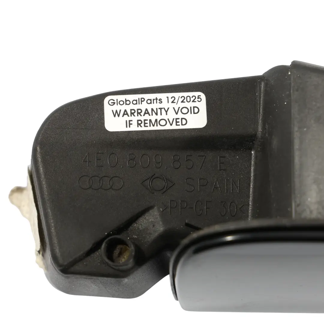 Audi A8 D3 Pokrywa Klapka Wlewu Paliwa Czarna - Z9Y 4E0809857E - SKU 4E0809857E-PHB - Numer Części 4E0809857E-PHB