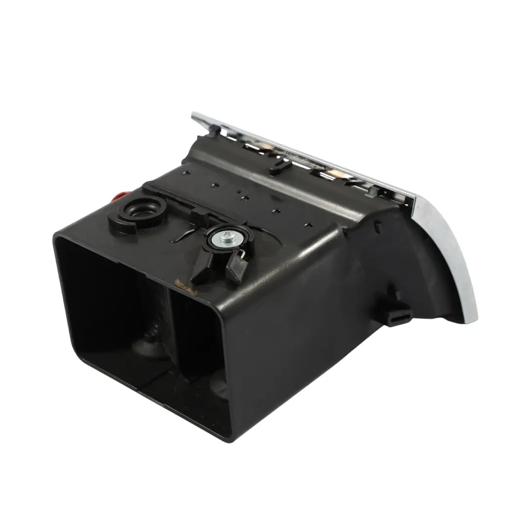 Salpicadero Rejilla Ventilación Panel Central Derecho para Audi A8 D3 con número de pieza 4E0820952 Audi A8 D3 Salpicadero Rejilla Ventilación Panel Central Derecho - SKU 4E0820952 - Número de pieza 4E0820952