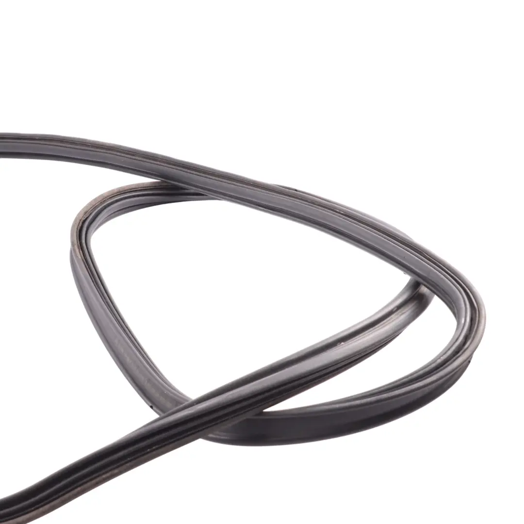Junta Goma Sellado Tapa Maletero Portón Trasero 4E0827705D para Audi A8 S8 D3 con número de pieza 4E0827705E Audi A8 S8 D3 Junta Goma Sellado Tapa Maletero Portón Trasero 4E0827705D - SKU 4E0827705E - Número de pieza 4E0827705E