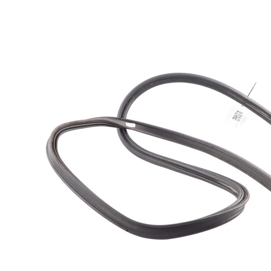 Boot Trunk Lid Tailgate Sealing Rubber Gasket Seal 4E0827705D to Audi A8 S8 D3 with Part number 4E0827705E Audi A8 S8 D3 Boot Trunk Lid Tailgate Sealing Rubber Gasket Seal 4E0827705D - SKU 4E0827705E - Part number 4E0827705E