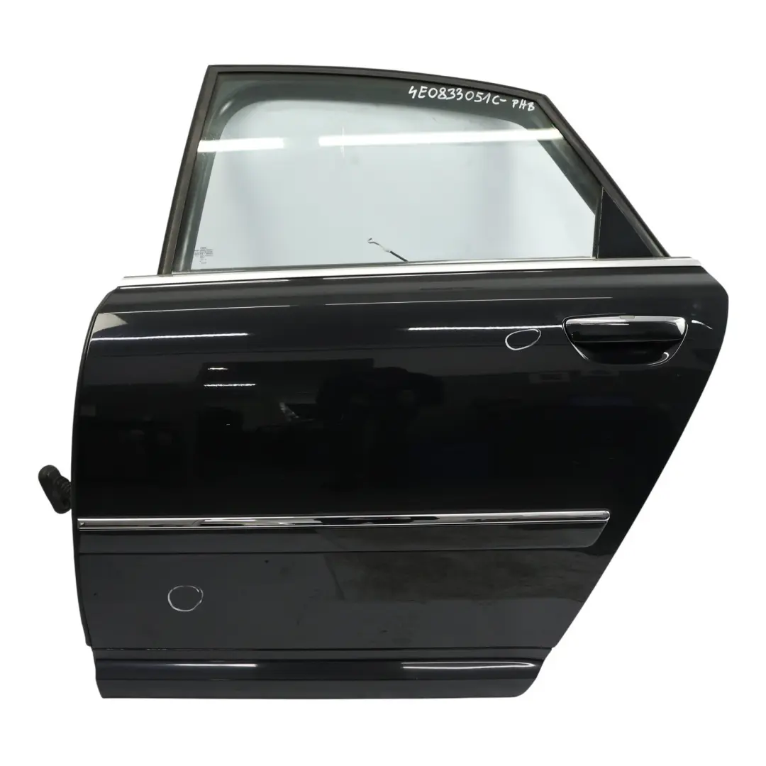 Tür Hinten Links Verkleidungsplatte Phantom Schwarz - Z9Y für Audi A8 S8 D3 mit Teilenummer 4E0833051C Audi A8 S8 D3 Tür Hinten Links Verkleidungsplatte Phantom Schwarz - Z9Y - SKU 4E0833051C-PHB - Teilenummer 4E0833051C