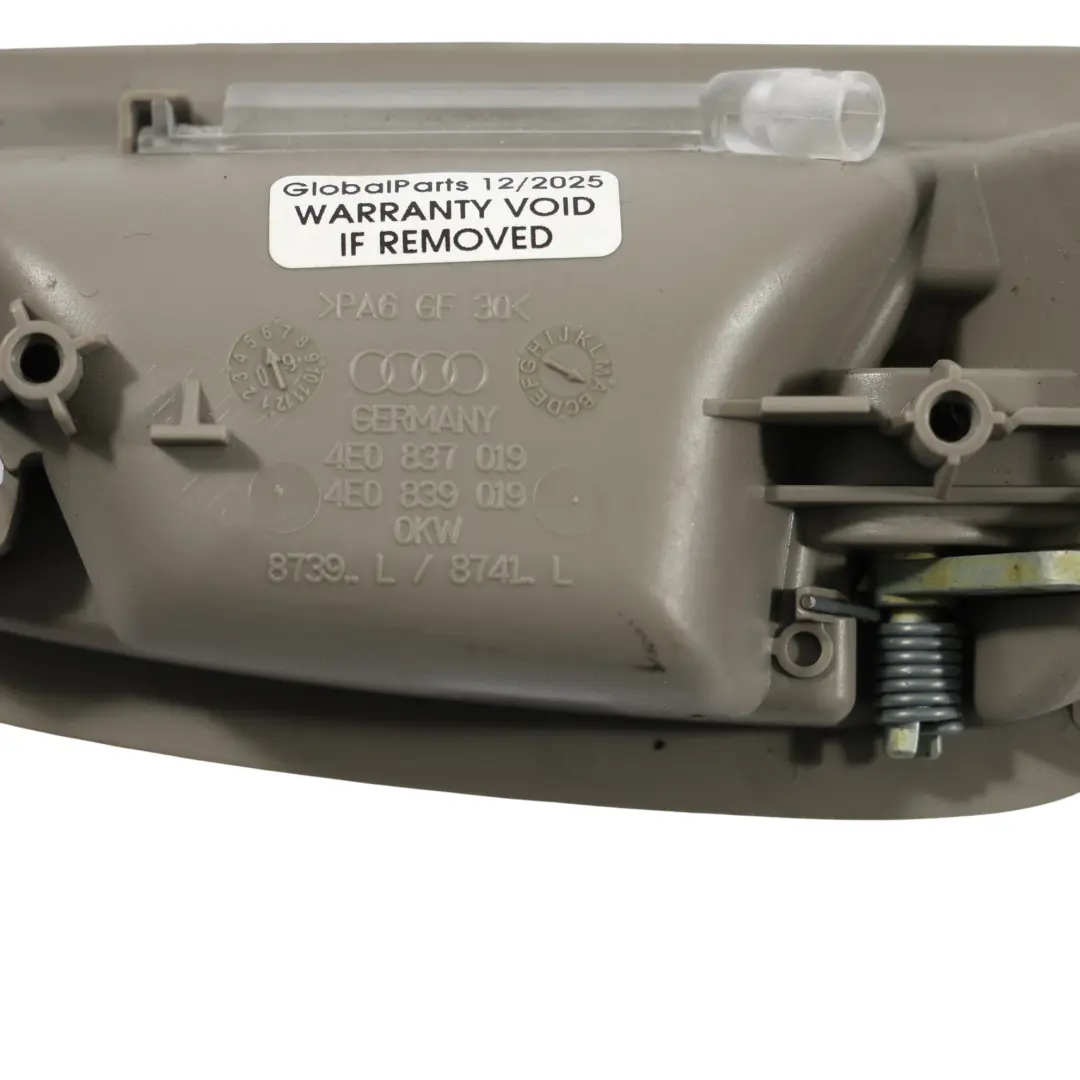 Innenraum Tür Haltegriff Abdeckung Links Grau für Audi A8 S8 D3 mit Teilenummer 4E0837019 Audi A8 S8 D3 Innenraum Tür Haltegriff Abdeckung Links Grau - SKU 4E0837019 - Teilenummer 4E0837019