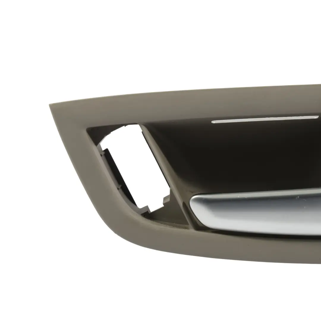 Audi A8 S8 D3 Poignée Intérieure De Porte Avant Droite - SKU 4E0837020 - Numéro de pièce 4E0837020