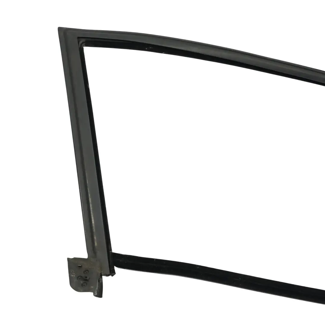 Ventana Marco Junta Goma Delantera Derecha para Audi A8 S8 D3 con número de pieza 4E0837440L Audi A8 S8 D3 Ventana Marco Junta Goma Delantera Derecha - SKU 4E0837440L - Número de pieza 4E0837440L