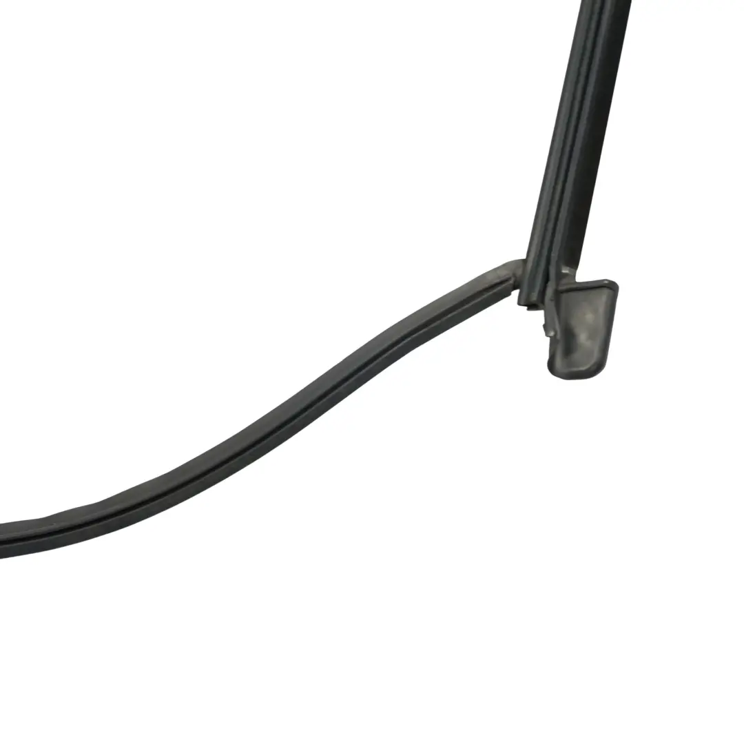 Finestra Telaio Guarnizione Gomma Anteriore Destra per Audi A8 S8 D3 con numero di parte 4E0837440L Audi A8 S8 D3 Finestra Telaio Guarnizione Gomma Anteriore Destra - SKU 4E0837440L - Numero di parte 4E0837440L