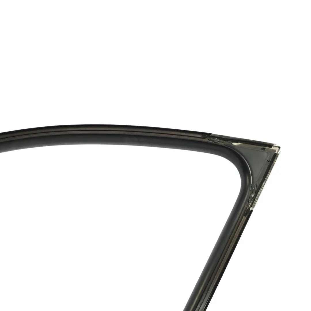 Porta Anteriore Telaio Finestra Surround Finestra Sinistra per Audi S8 D3 con numero di parte 4E0837629H Audi S8 D3 Porta Anteriore Telaio Finestra Surround Finestra Sinistra - SKU 4E0837629H - Numero di parte 4E0837629H