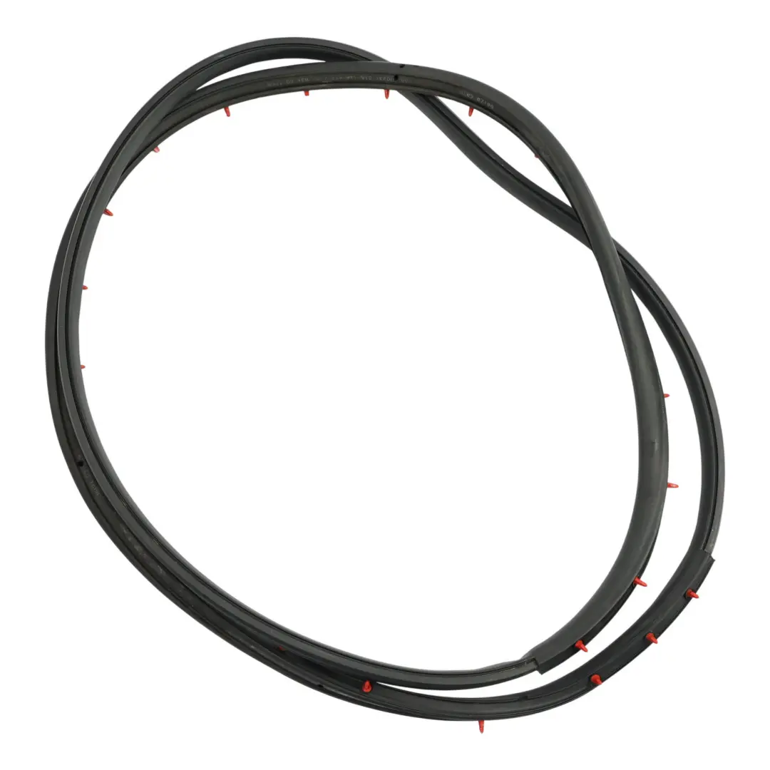 Uszczelka Drzwi Gumowa Zewnętrzna Przednia Prawa do Audi A8 S8 D3 o numerze 4E0837911L Audi A8 S8 D3 Uszczelka Drzwi Gumowa Zewnętrzna Przednia Prawa - SKU 4E0837911L - Numer Części 4E0837911L