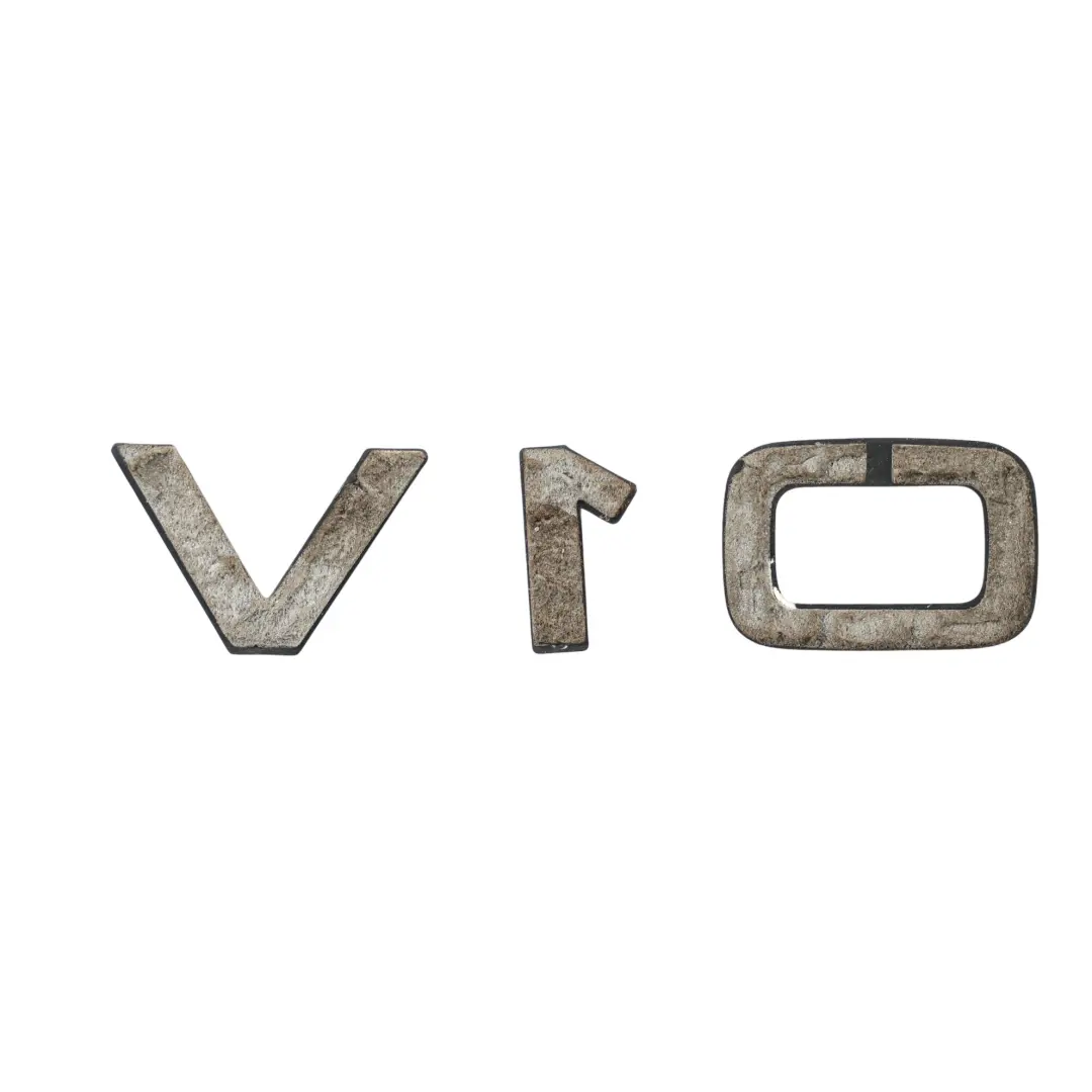 Audi S8 D3 Emblema Insignia Lettering "V10" Panel Lateral - SKU 4E0853601A - Número de pieza 4E0853601A