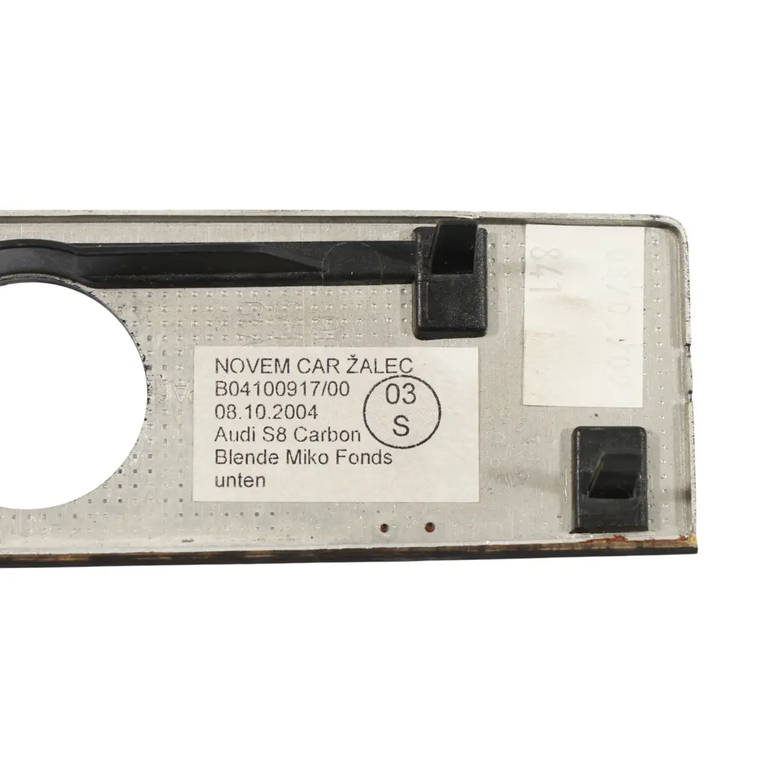 Audi A8 D3 Interior Trasero 12V Toma Corriente Puerto Panel Carbono - SKU 4E0857326K - Número de pieza 4E0857326K