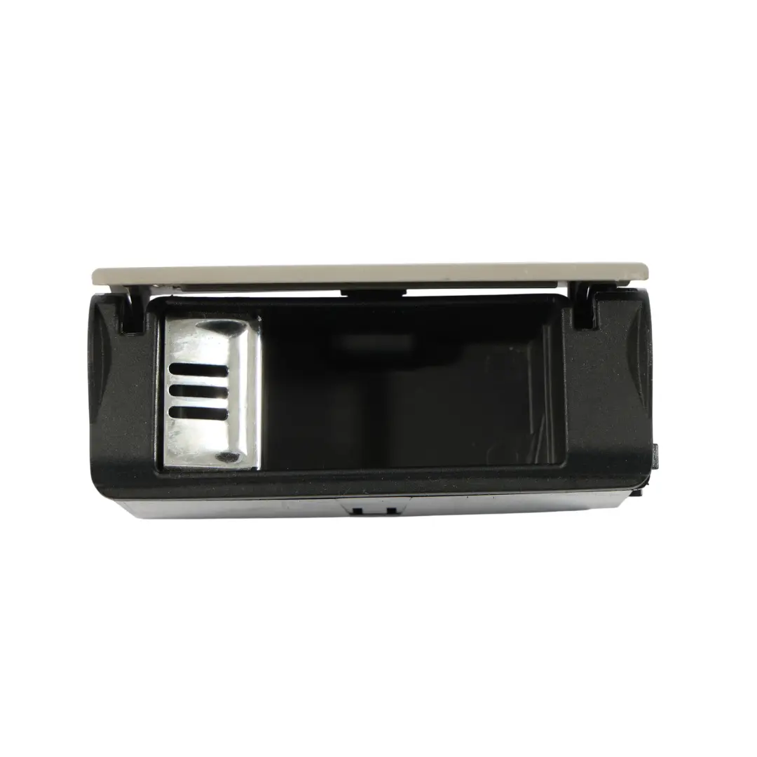 Garniture Cendrier Porte Arrière Gauche Gris Platine pour Audi S8 D3 à propos du numéro de pièce 4E0857406E Audi S8 D3 Garniture Cendrier Porte Arrière Gauche Gris Platine - SKU 4E0857406E - Numéro de pièce 4E0857406E