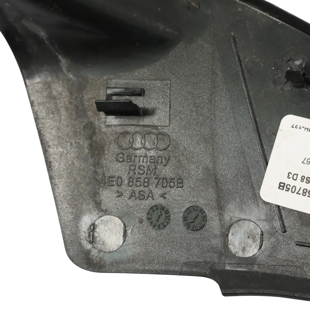 Cache Triangulaire Intérieur De Rétroviseur Avant Gauche pour Audi A8 D3 à propos du numéro de pièce 4E0858705B Audi A8 D3 Cache Triangulaire Intérieur De Rétroviseur Avant Gauche - SKU 4E0858705B - Numéro de pièce 4E0858705B
