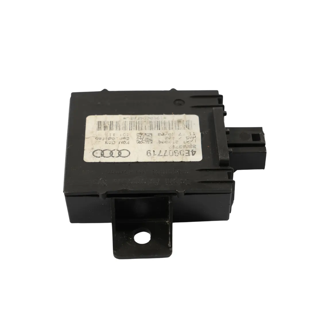 Módulo De Alarma Protección Señal Unidad De Control Bloque para Audi A8 D3 con número de pieza 4E0907719 Audi A8 D3 Módulo De Alarma Protección Señal Unidad De Control Bloque - SKU 4E0907719 - Número de pieza 4E0907719
