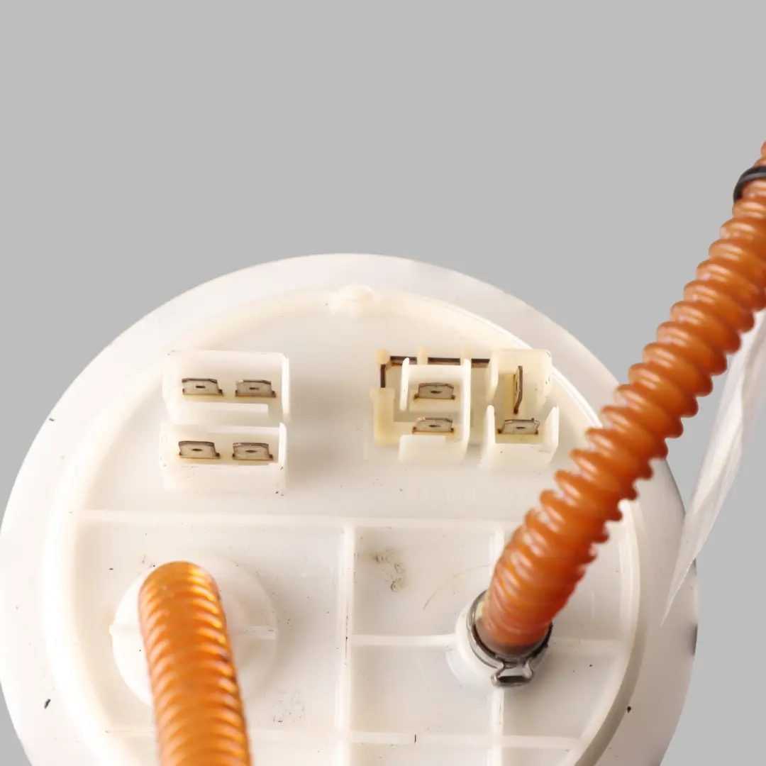 Pump Sender Cover Panel Right O/S to Audi A8 S8 D3 Fuel Tank with Part number 4E0919679J Audi A8 S8 D3 Fuel Tank Pump Sender Cover Panel Right O/S - SKU 4E0919679J - Part number 4E0919679J