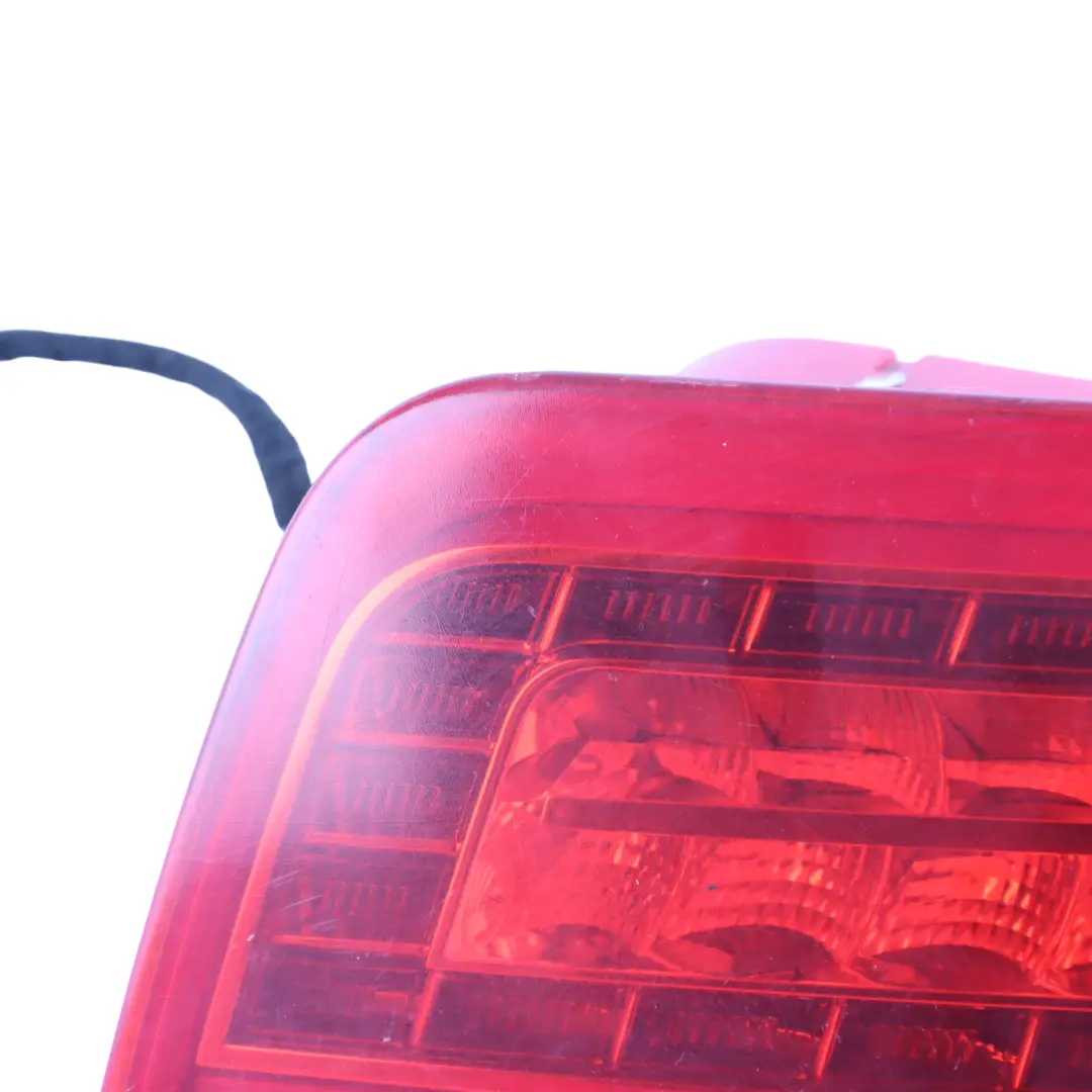 Trunk Bootlid Trunk Tail Light Lamp Inner Right O/S to Audi S8 D3 Rear with Part number 4E0945094H Audi S8 D3 Rear Trunk Bootlid Trunk Tail Light Lamp Inner Right O/S - SKU 4E0945094H-1 - Part number 4E0945094H