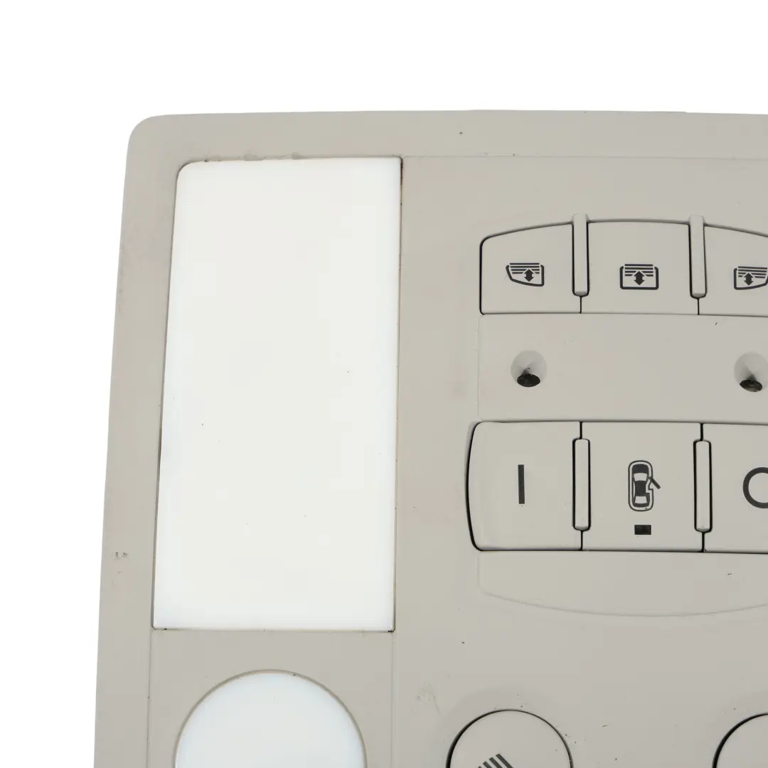 Interior Trasero Techo Luz Lectura Persiana Enrollable para Audi A8 D3 con número de pieza 4E0947111AC Audi A8 D3 Interior Trasero Techo Luz Lectura Persiana Enrollable - SKU 4E0947111AC - Número de pieza 4E0947111AC